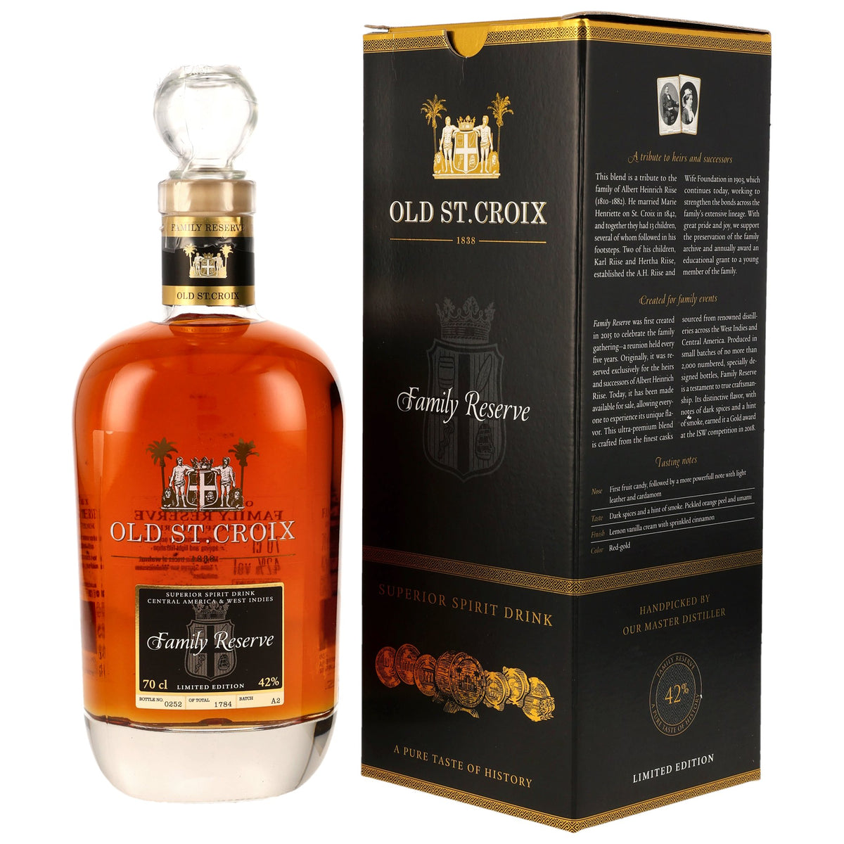 Old St. Croix Family Reserve Limited Edition Flasche und Geschenkverpackung