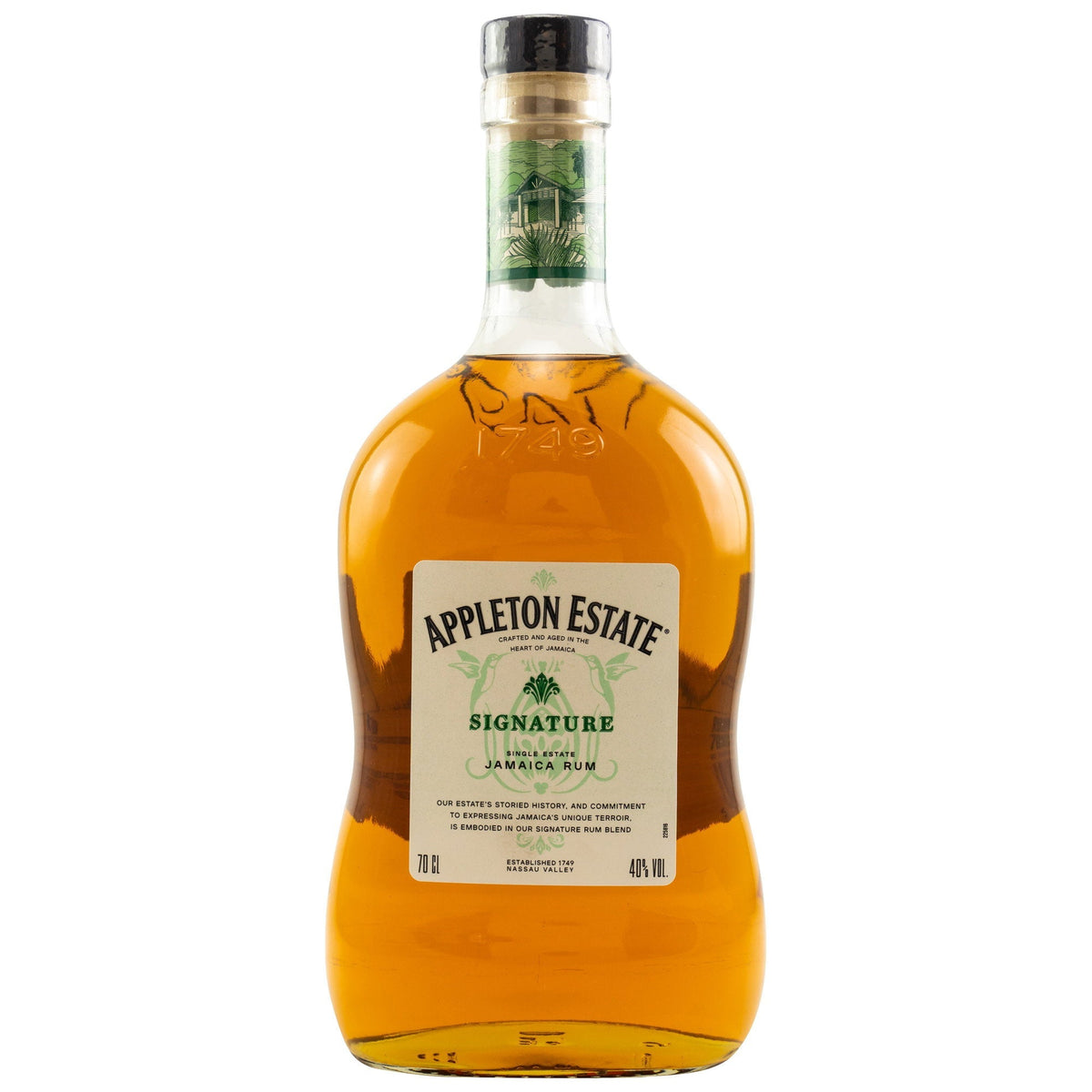 Schwarzbach Spirits Appleton Estate Signature Jamaika Rum in einer 0,7 Liter Flasche mit goldener Farbe