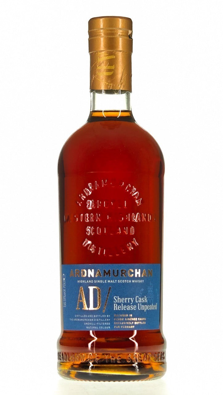 Schwarzbach Spirits Ardnamurchan Sherry Cask Release Unpeated Single Malt Whisky mit tiefdunkler Farbe in 0,7l Flasche.