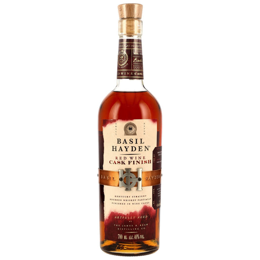 Schwarzbach Spirits Basil Hayden's Red Wine Cask Finish Kentucky Straight Bourbon Whiskey, 40% Vol., 700 ml, amber colour, finished in red wine casks.