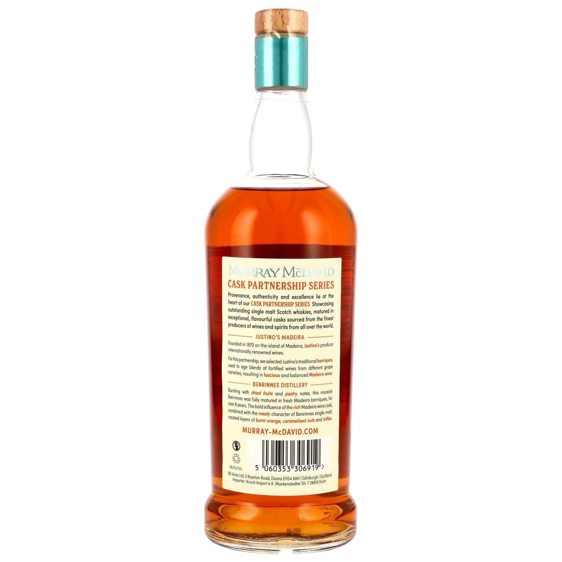 Schwarzbach Spirits Benrinnes 2016/2025 8 Jahre Madeira Cask Partnership Whisky, 55,7% Vol., bernsteinfarben, mit Noten von Trockenfrüchten und Karamell.
