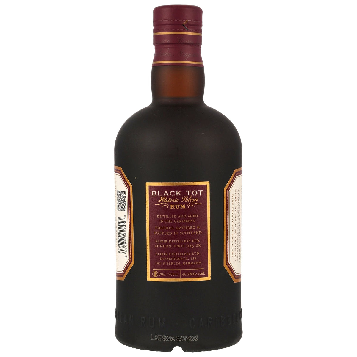 Schwarzbach Spirits Black Tot Historic Solera Rum Flasche mit dunklem Etikett und Informationen zur Fassreifung
