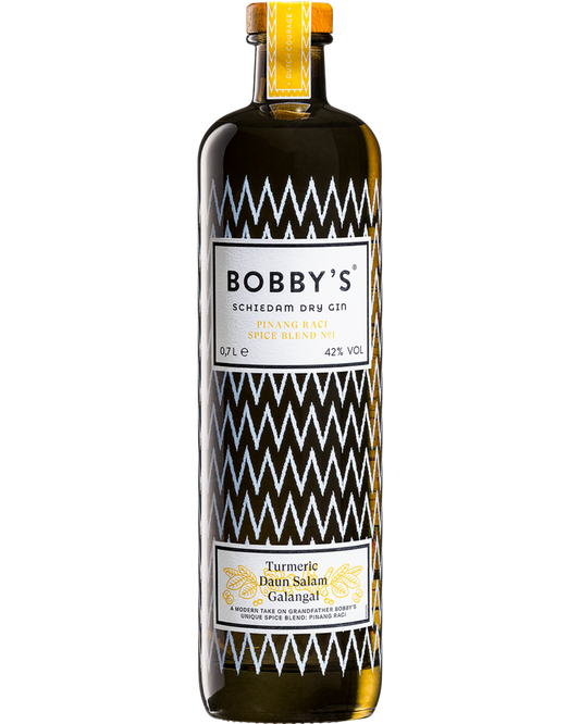 Schwarzbach Spirits Bobby's Pinang Raci Spice Blend No. 1 Gin Flasche mit markantem Zickzack-Muster und Holzkorken.
