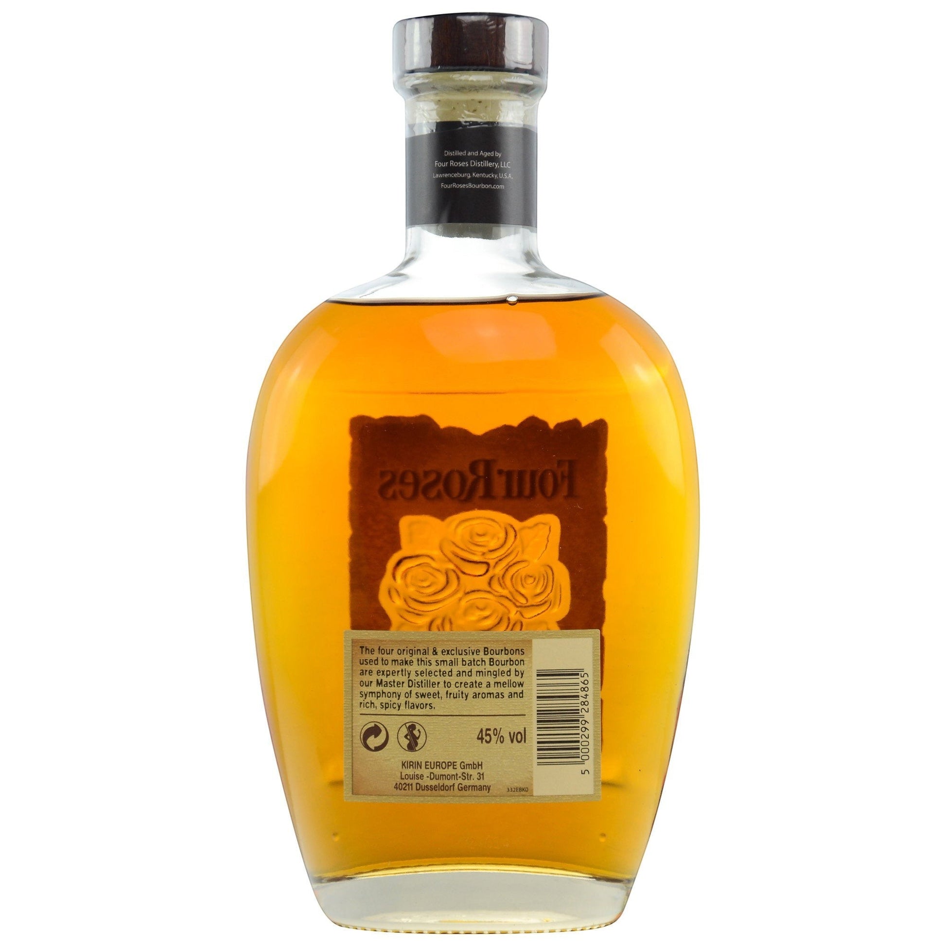 Rückseite der Four Roses Small Batch Bourbon Flasche von Schwarzbach Spirits mit Etikett und goldenem Whiskey.