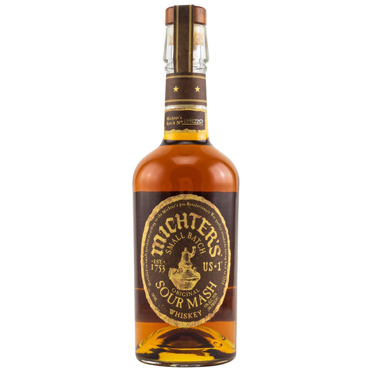 Schwarzbach Spirits Michter's Original Sour Mash Whiskey 700ml Flasche mit 43% Vol. Bernsteinbraune Flüssigkeit mit goldbraunem Etikett.