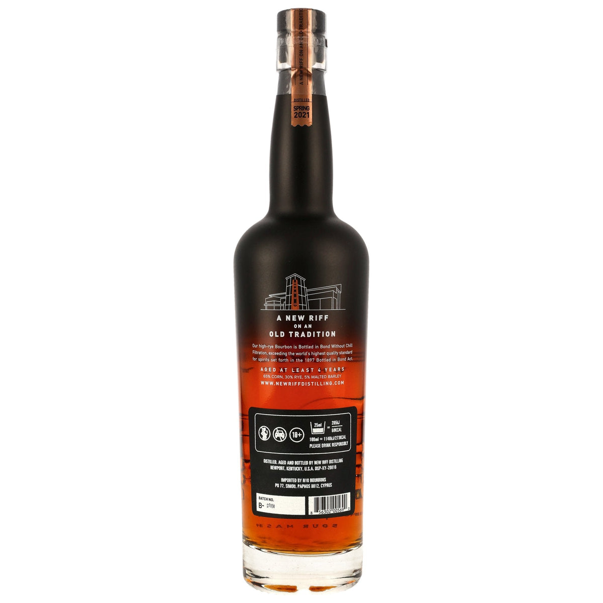 Schwarzbach Spirits New Riff Kentucky Straight Bourbon Whiskey Flaschenrückseite mit Bottled in Bond Etikett