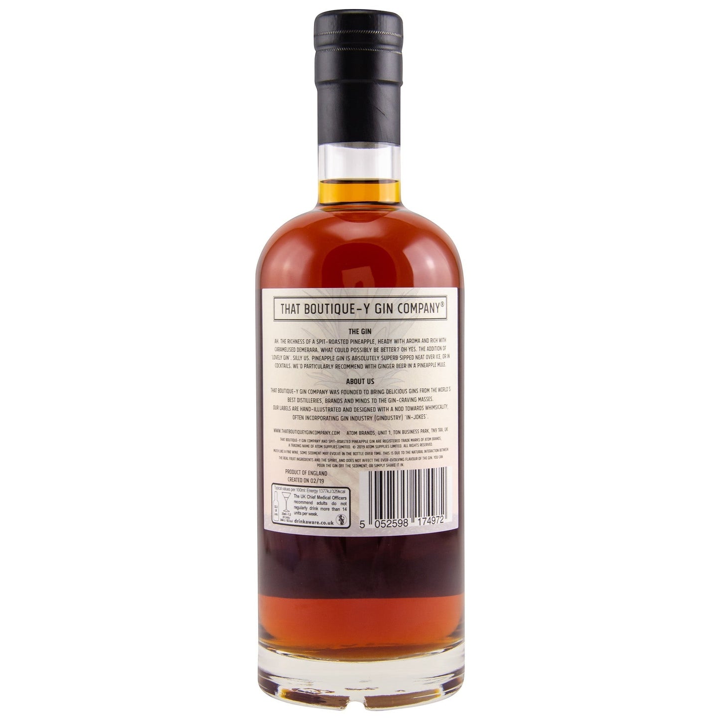 Schwarzbach Spirits That Boutique-Y Spit-Roasted Pineapple Gin 46% Vol. 0.7L, bernsteinfarben, mit schwarzem Verschluss.